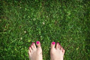 Foot detox therapy is a popular wellness practice designed to support the body’s natural detox process, improve circulation, and promote deep relaxation.
